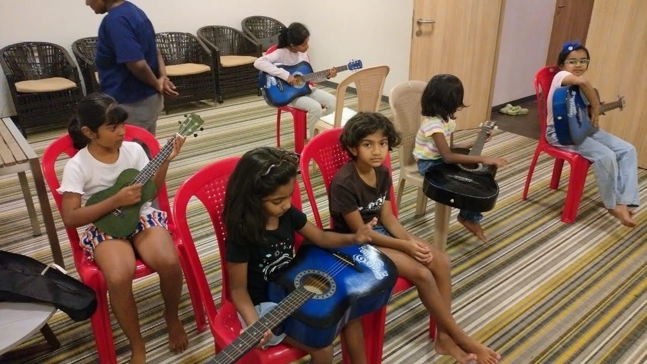 Discover the Premier Music School in Almere: RaagaFuzion Music School Where Melody Meets Innovation